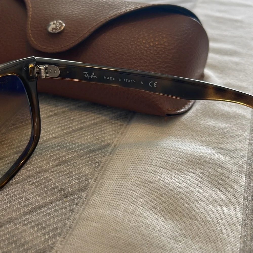 Ray ban sunglasses
